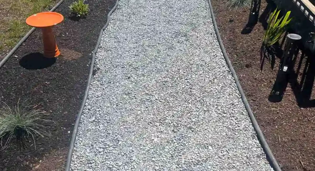 landscape install trees plants dirt rocks walkway marysville Washington 3