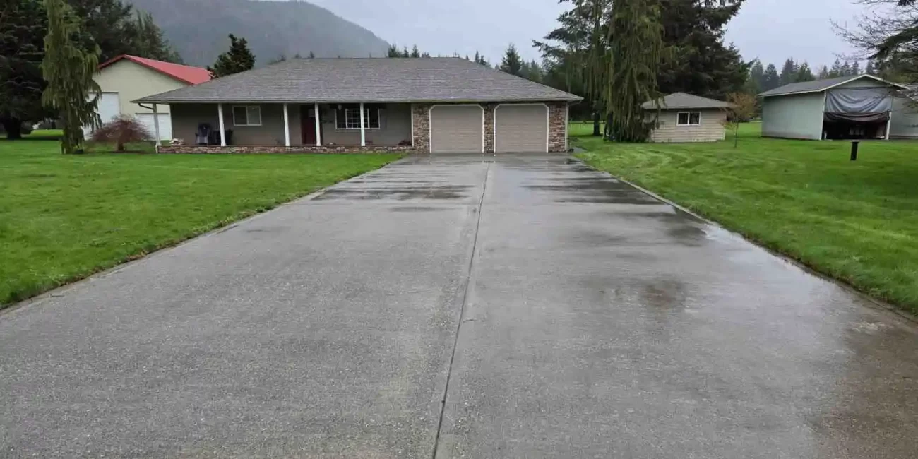 pressure washing driveway arlington washington 3
