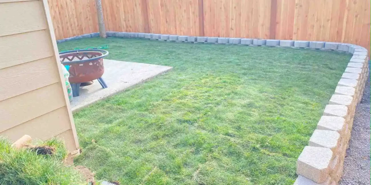 retaining wall sod installation fence installation marysville washington 3