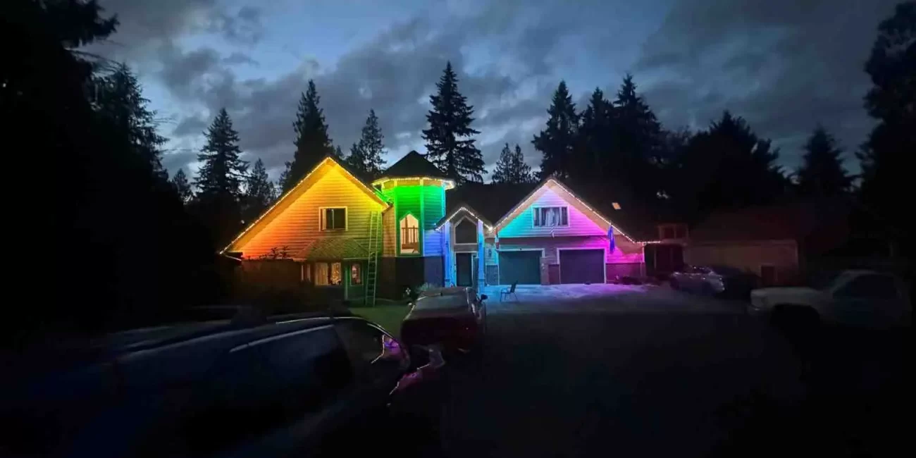 govee-installation-christmas-lights-arlington-washington-2 (1)